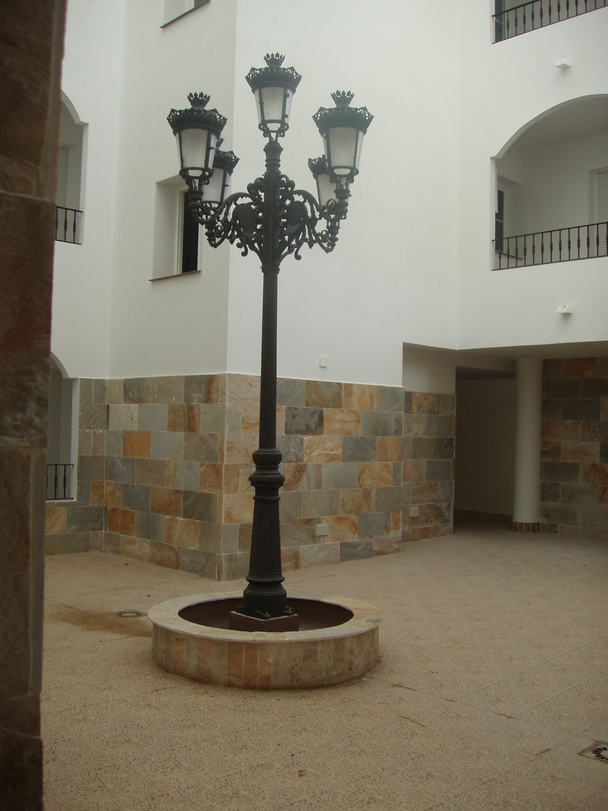 Edificio de Viviendas Carril — foto 2